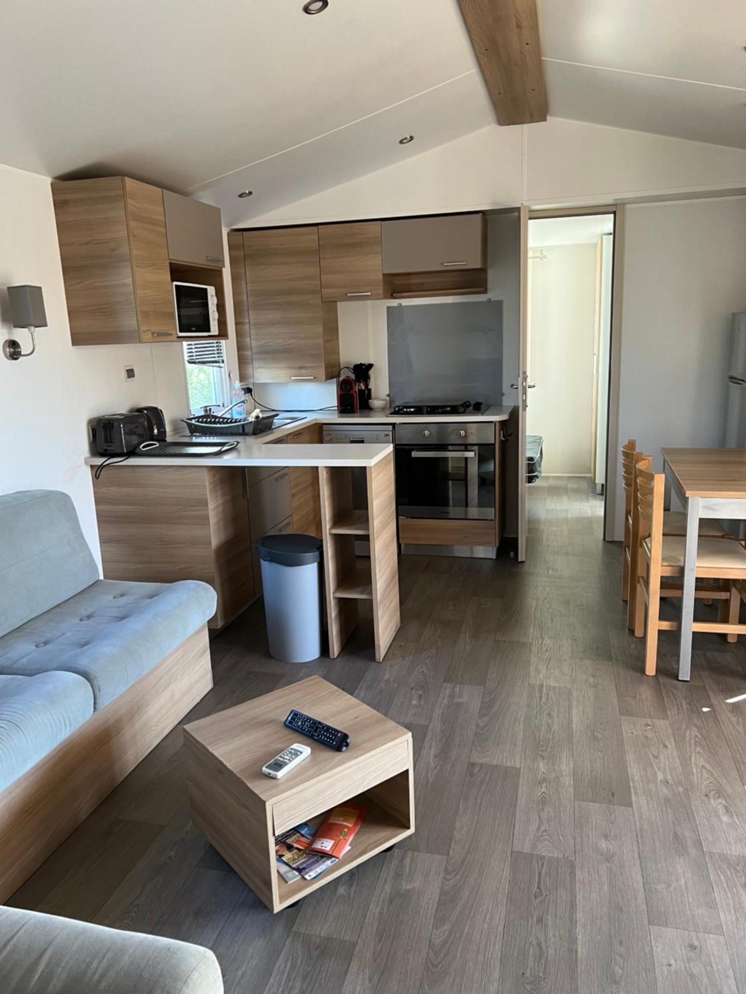 Mobilhome La Carabasse Vias Plage Exteriör bild