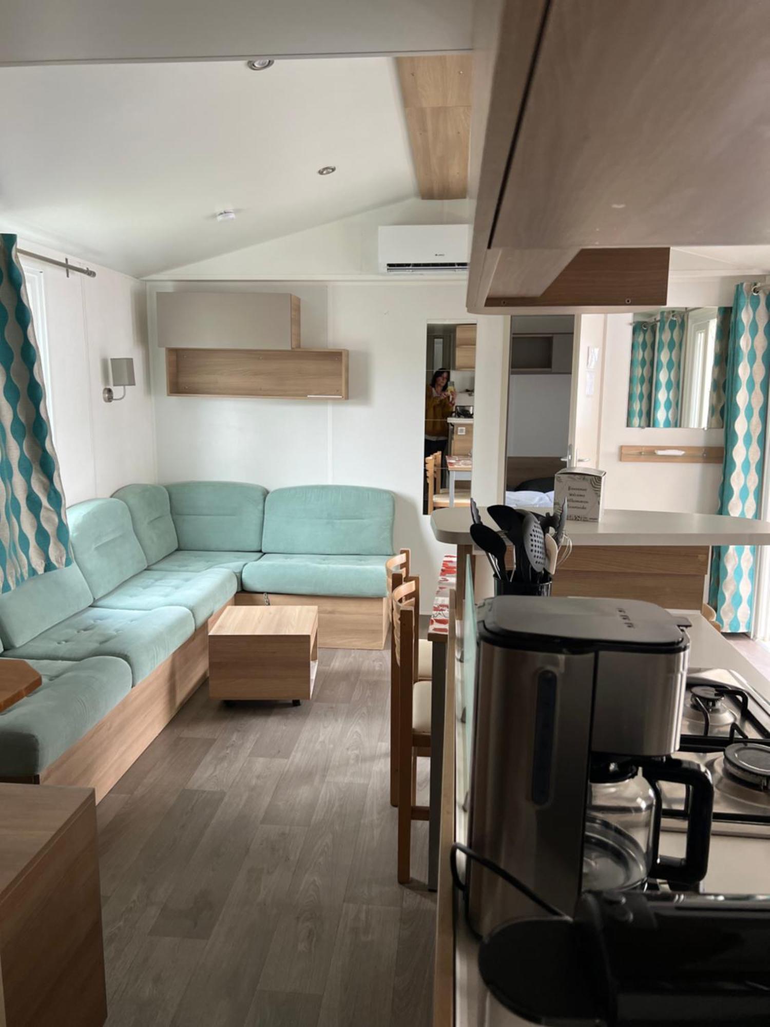 Mobilhome La Carabasse Vias Plage Exteriör bild